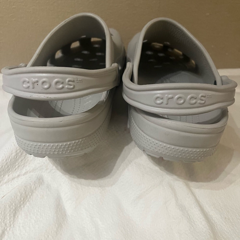 NWOT CROCS Classic Clogs - Picture 6 of 10